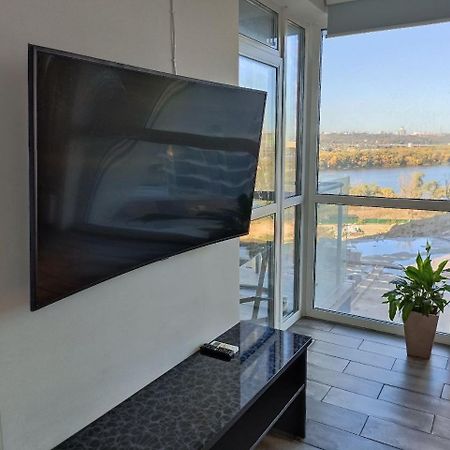 4 Rooms Apartment With A View Of The Dnieper River Kijev Kültér fotó